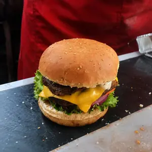 Cheeseburger big